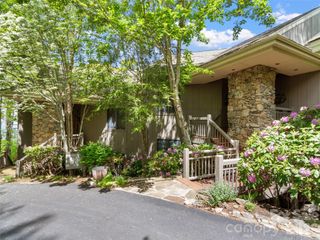 266 Sunset Point Road B2, Burnsville, NC 28714