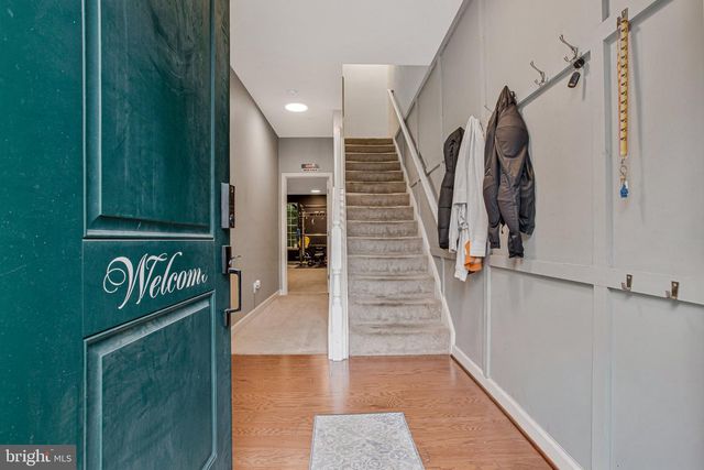8210 WHITE STAR XING, Pasadena, MD 21122