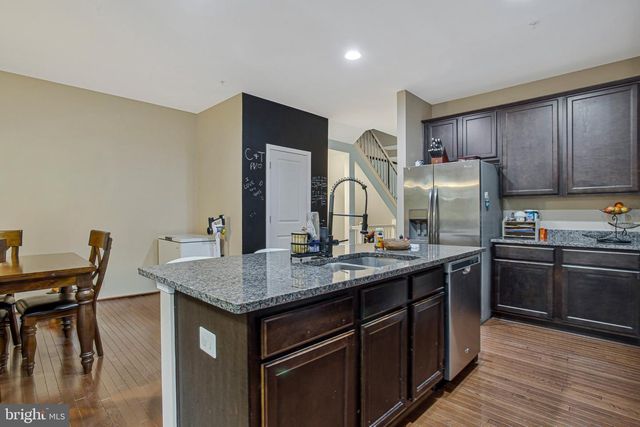 8210 WHITE STAR XING, Pasadena, MD 21122