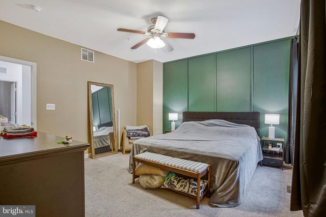 8210 WHITE STAR XING, Pasadena, MD 21122
