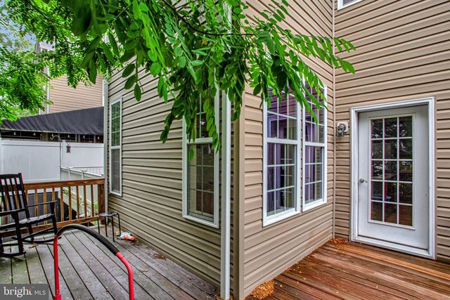 8210 WHITE STAR XING, Pasadena, MD 21122