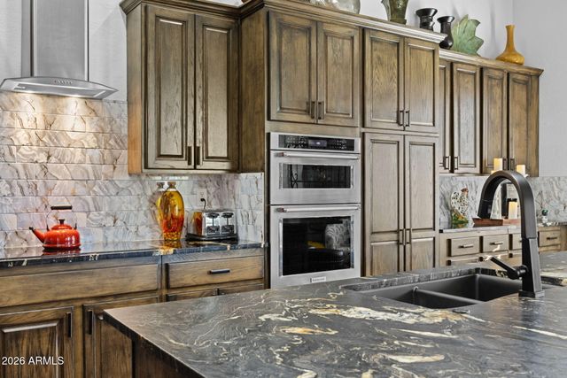 42105 N GOLF CREST Road, Anthem, AZ 85086