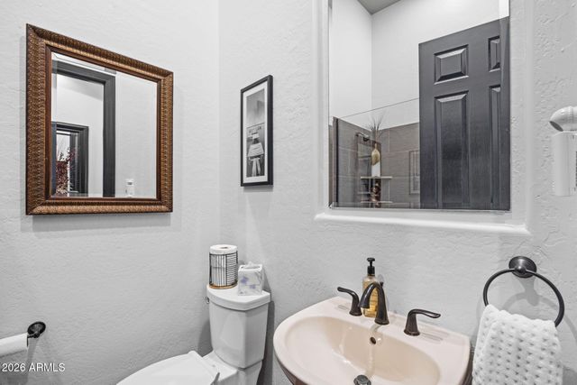 42105 N GOLF CREST Road, Anthem, AZ 85086