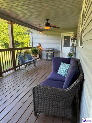 1276 Chapeze Lane, Shepherdsville, KY 40165