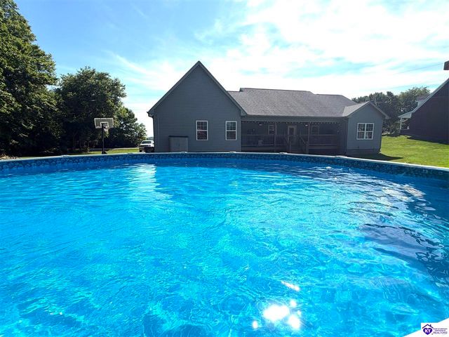 1276 Chapeze Lane, Shepherdsville, KY 40165