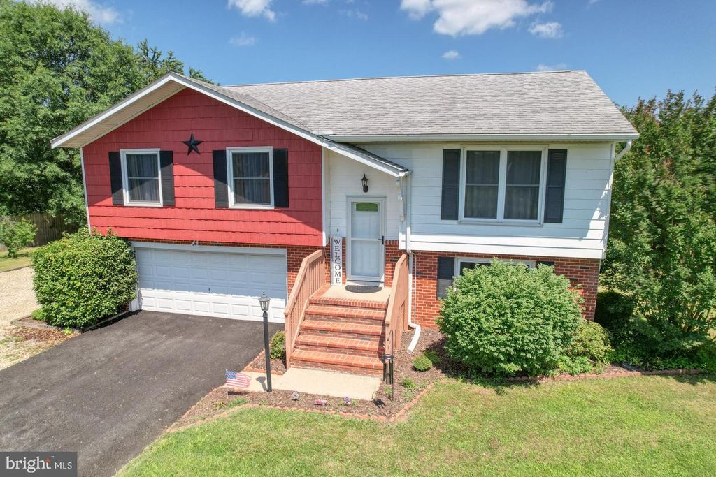 587 THISTLEWOOD RD, Houston, DE 19954