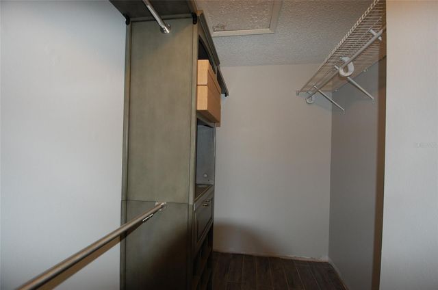 1258 PINE RIDGE CIRCLE W E2, Tarpon Springs, FL 34688