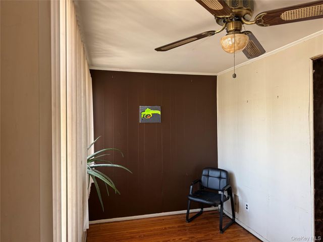 53 Dewitt Street, Valley Stream, NY 11580