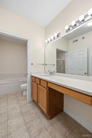 13115 Mill Crossing Court 100, St Louis, MO 63141