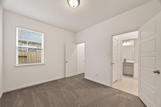 2915 Copper Falls Drive, Iowa Colony, TX 77583