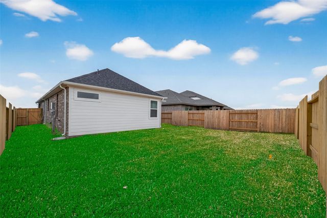 2915 Copper Falls Drive, Iowa Colony, TX 77583