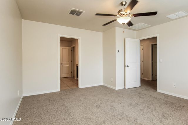 8235 W ODEUM Lane, Phoenix, AZ 85043
