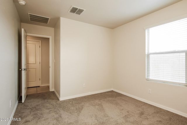 8235 W ODEUM Lane, Phoenix, AZ 85043