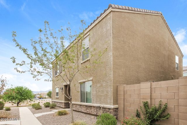 8235 W ODEUM Lane, Phoenix, AZ 85043