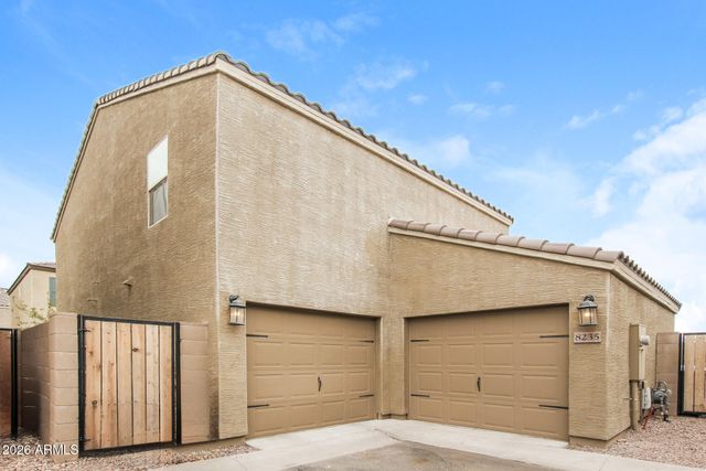 8235 W ODEUM Lane, Phoenix, AZ 85043
