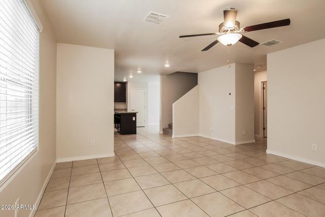 8235 W ODEUM Lane, Phoenix, AZ 85043