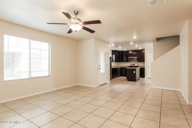 8235 W ODEUM Lane, Phoenix, AZ 85043