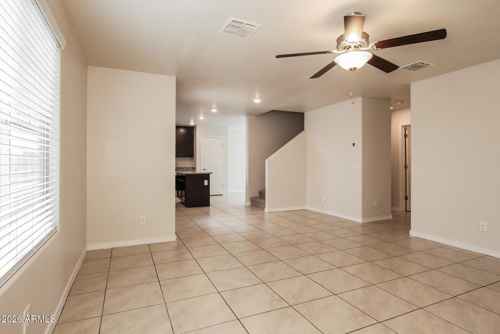 8235 W ODEUM Lane, Phoenix, AZ 85043 — photo 5