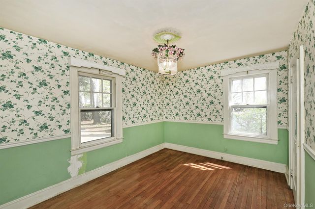 22 Prospect Road, Centerport, NY 11721