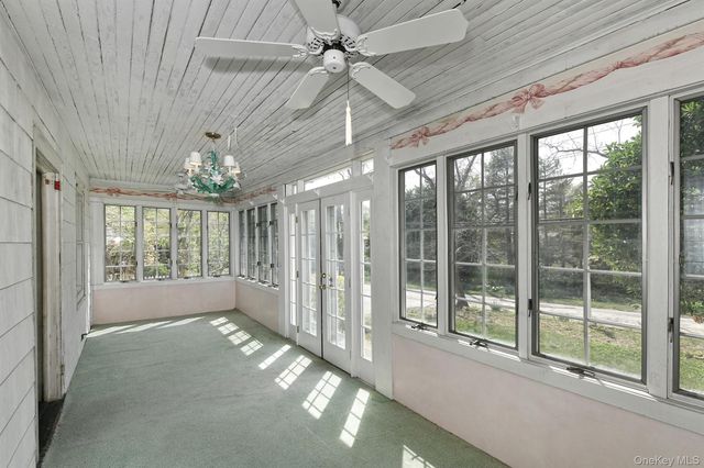 22 Prospect Road, Centerport, NY 11721