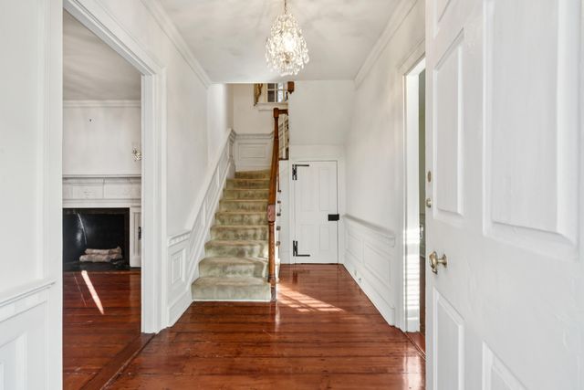 33 Church Street, Charleston, SC 29401