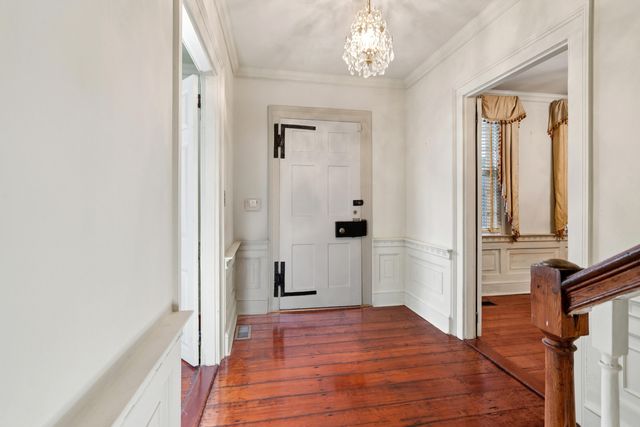 33 Church Street, Charleston, SC 29401