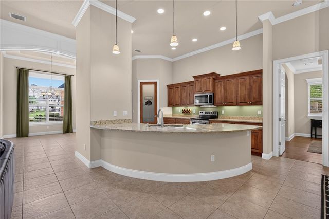 6 SCARLET OAK CIRCLE, Palm Coast, FL 32137