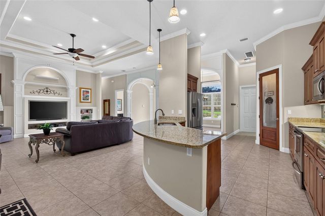 6 SCARLET OAK CIRCLE, Palm Coast, FL 32137