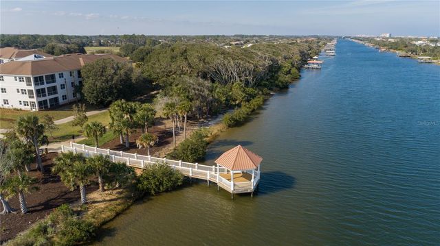 6 SCARLET OAK CIRCLE, Palm Coast, FL 32137