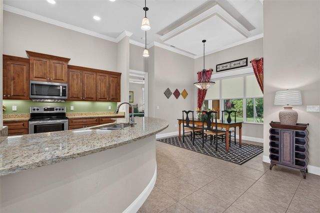 6 SCARLET OAK CIRCLE, Palm Coast, FL 32137