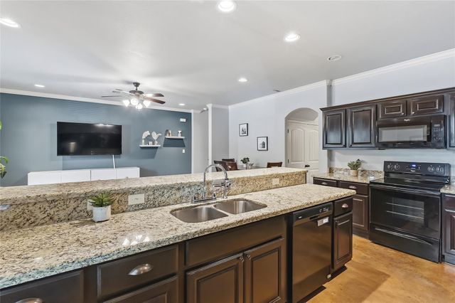 339 Newcomb Lane, College Station, TX 77845