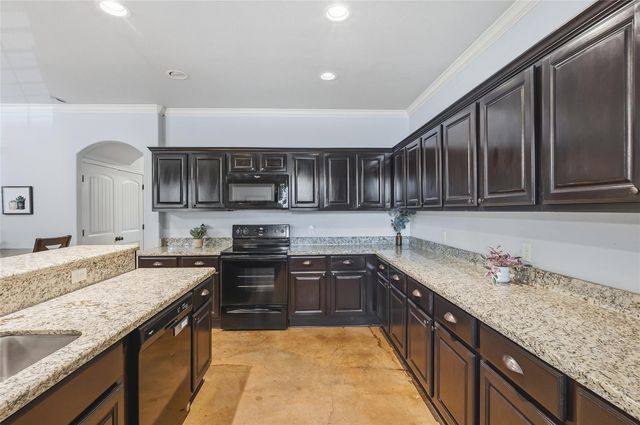 339 Newcomb Lane, College Station, TX 77845