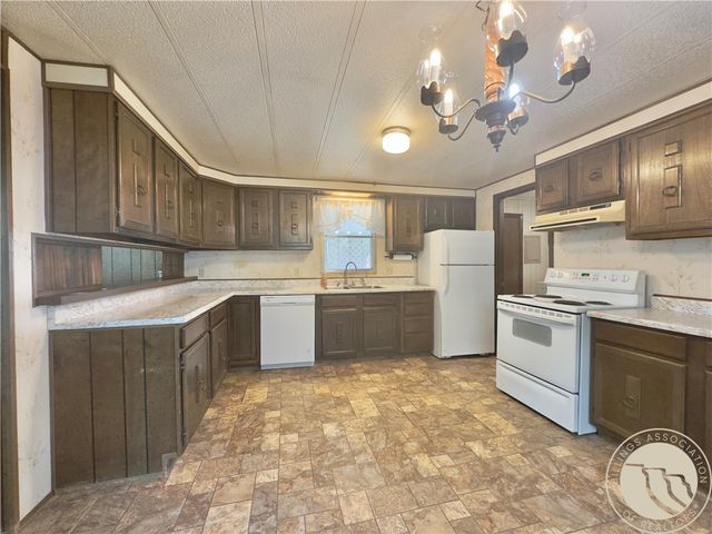 225 Windsor CIRCLE N, Billings, MT 59105