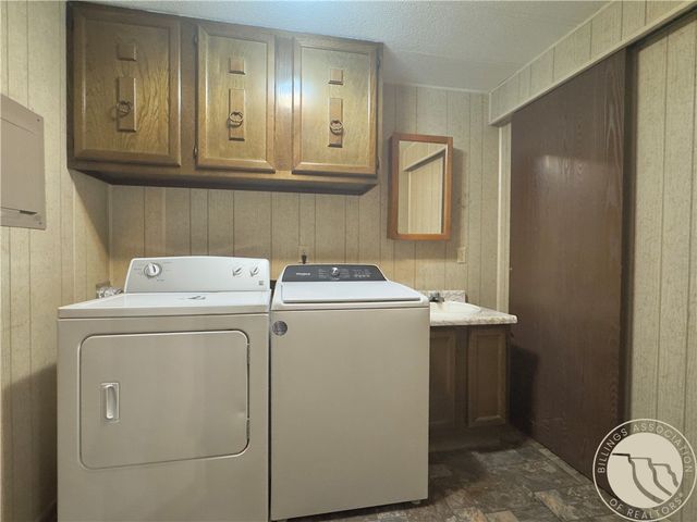 225 Windsor CIRCLE N, Billings, MT 59105