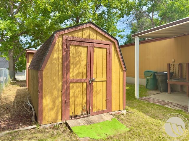 225 Windsor CIRCLE N, Billings, MT 59105