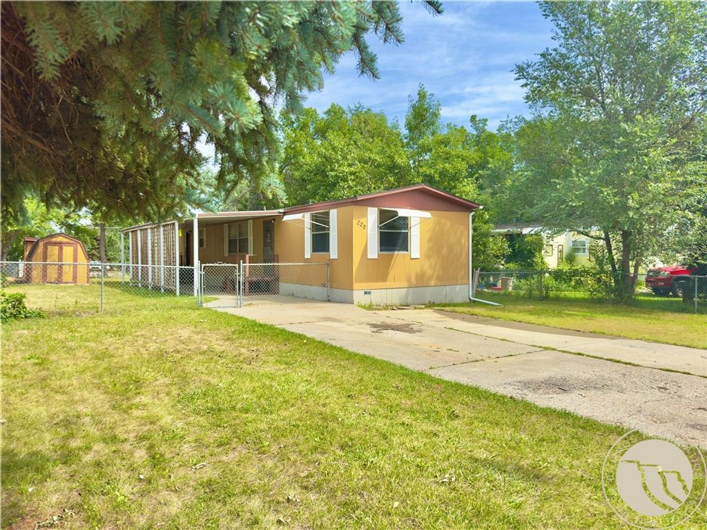 225 Windsor CIRCLE N, Billings, MT 59105