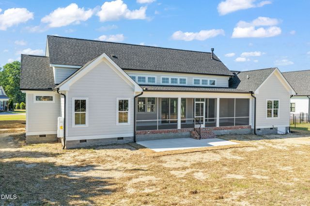 85 Constitution Avenue, Smithfield, NC 27577