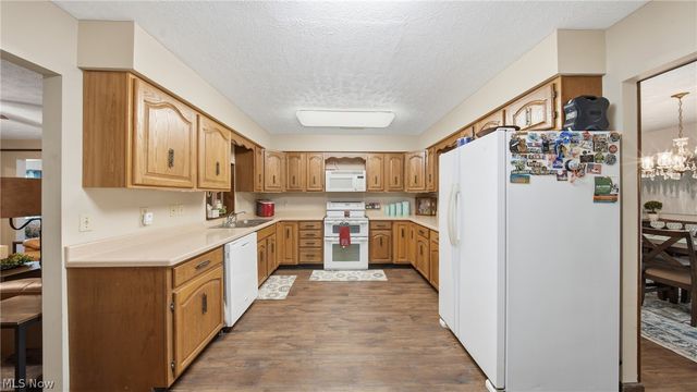 524 Ridgewood Boulevard, Belpre, OH 45714