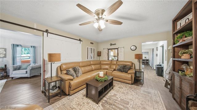 524 Ridgewood Boulevard, Belpre, OH 45714