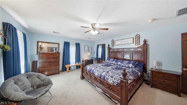 524 Ridgewood Boulevard, Belpre, OH 45714