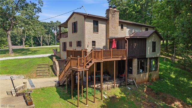 524 Ridgewood Boulevard, Belpre, OH 45714
