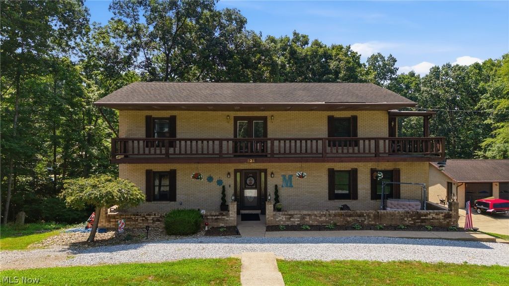 524 Ridgewood Boulevard, Belpre, OH 45714