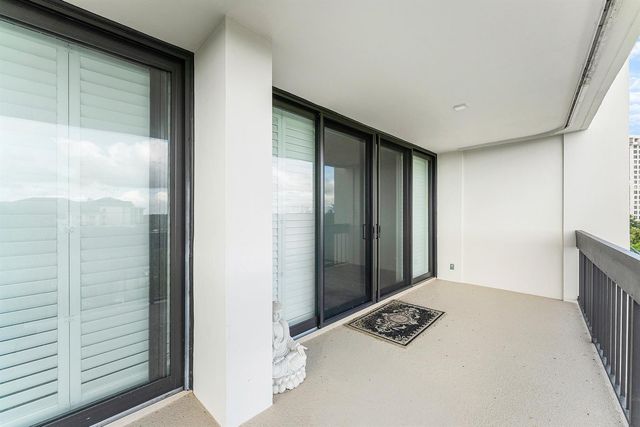 2400 Presidential Way 503, West Palm Beach, FL 33401