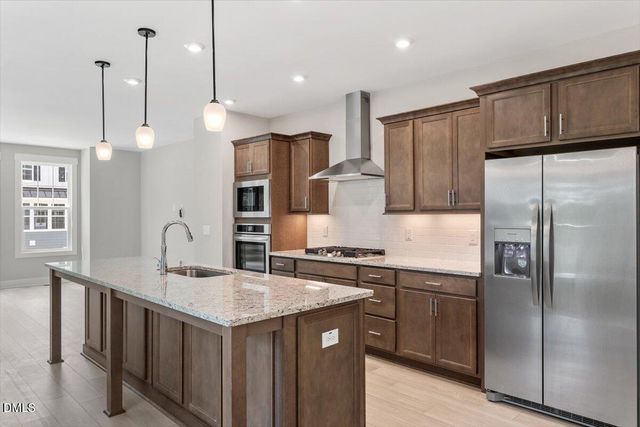 1113 Blackthorn Lane, Durham, NC 27703