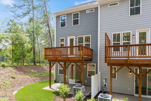 1113 Blackthorn Lane, Durham, NC 27703