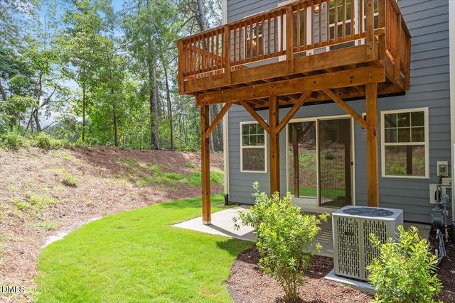 1113 Blackthorn Lane, Durham, NC 27703