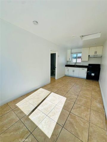 416 W Francis Street C, Ontario, CA 91762