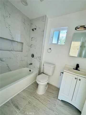 416 W Francis Street C, Ontario, CA 91762
