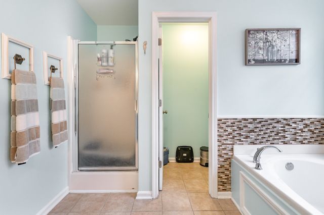 2261 Dewey Dr, Spring Hill, TN 37174