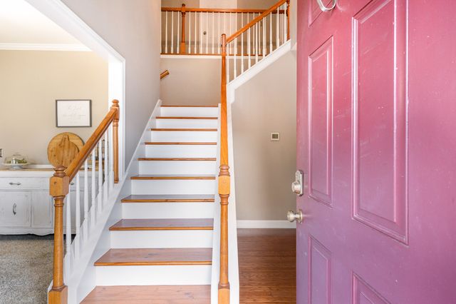 2261 Dewey Dr, Spring Hill, TN 37174